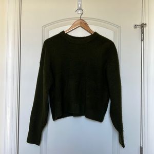 Top shop olive sweater US 4-6